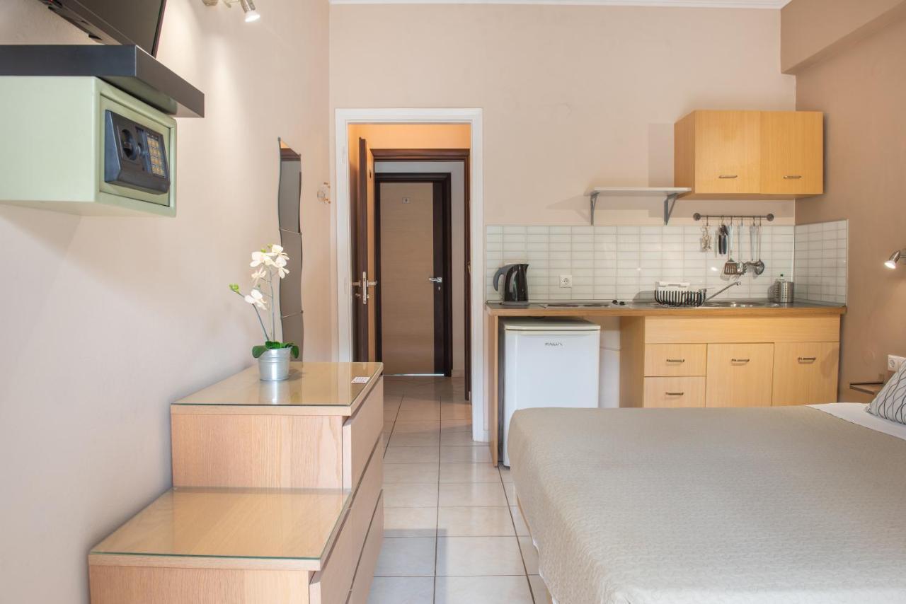 Galini Beach Studios And Penthouse Mesongi Ngoại thất bức ảnh