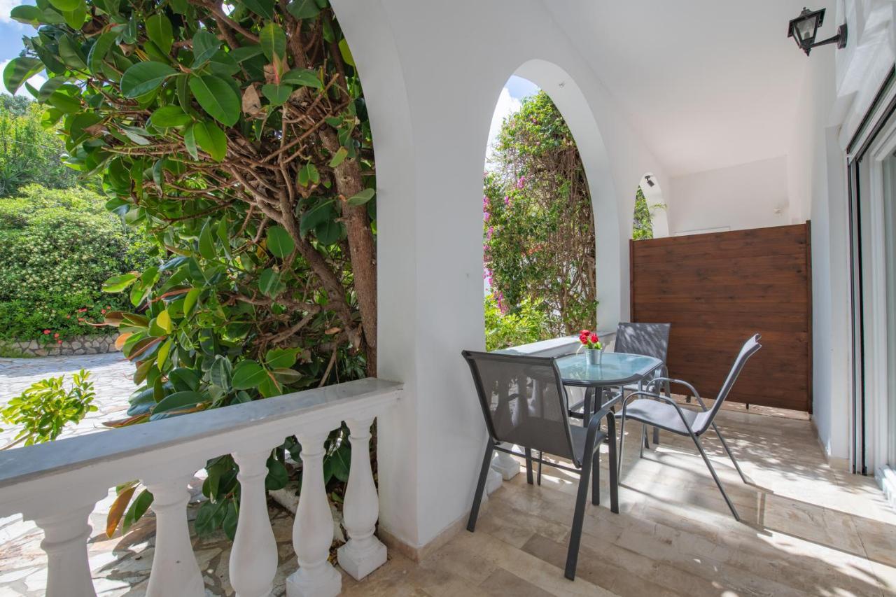 Galini Beach Studios And Penthouse Mesongi Ngoại thất bức ảnh