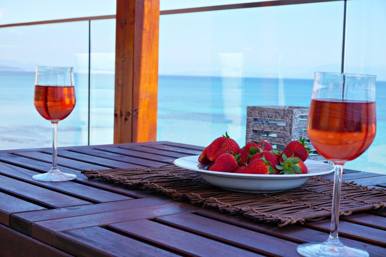 Galini Beach Studios And Penthouse Mesongi Ngoại thất bức ảnh